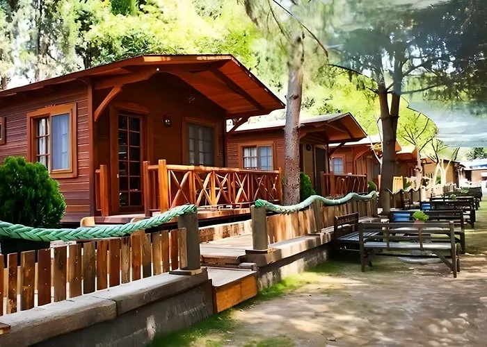 Aparthotel Life Uzungol 3*